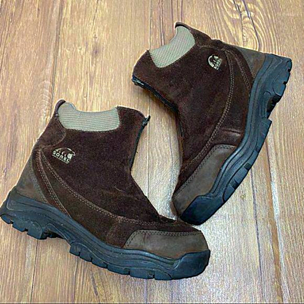 Sorel NL1955-238 River Bend Suede Boot Women Size 8